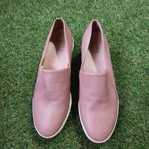 Naturalizer Pink Wedges